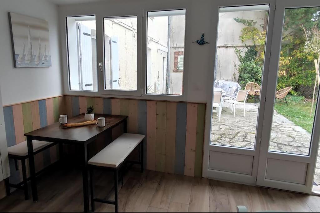 Maison Spacieuse 50 M De La Plage Ouistreham Exteriör bild